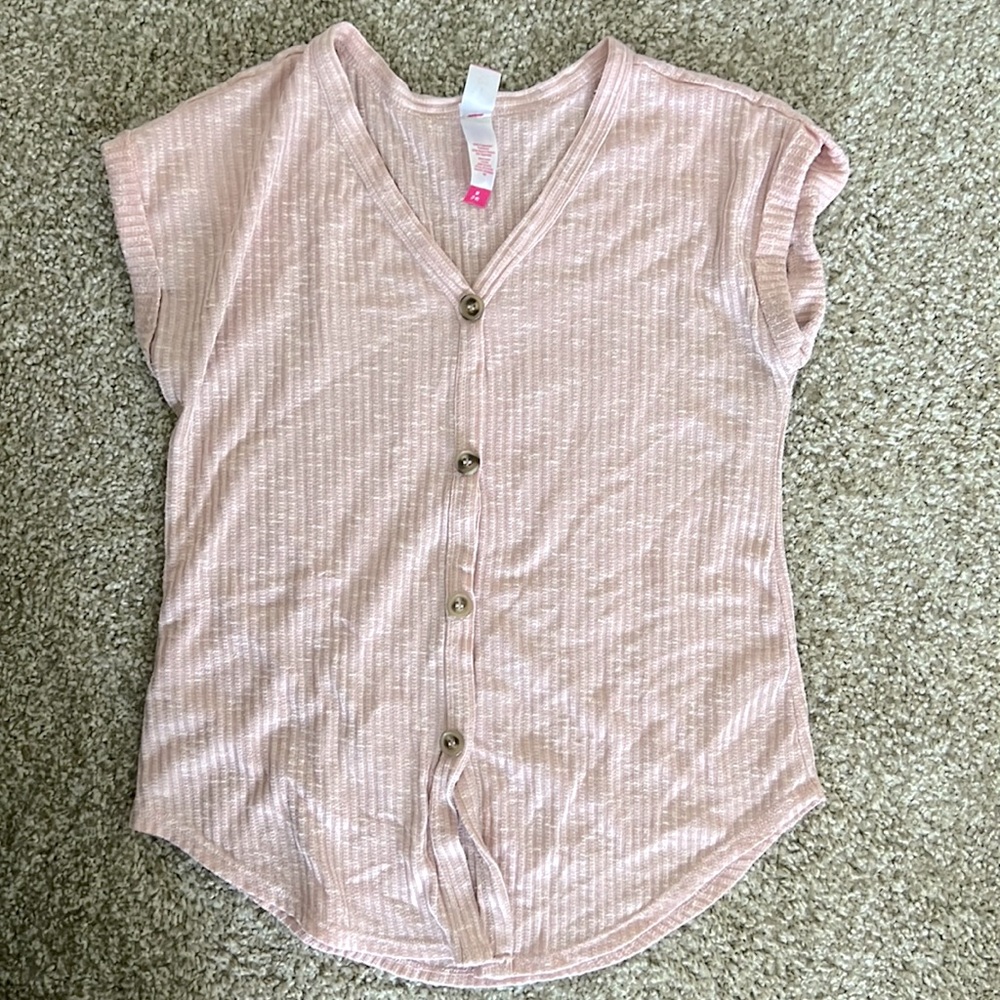 Button up blouse.